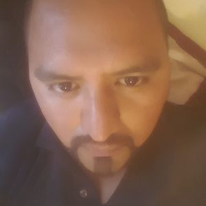 Meet your Posher, Luis miguel